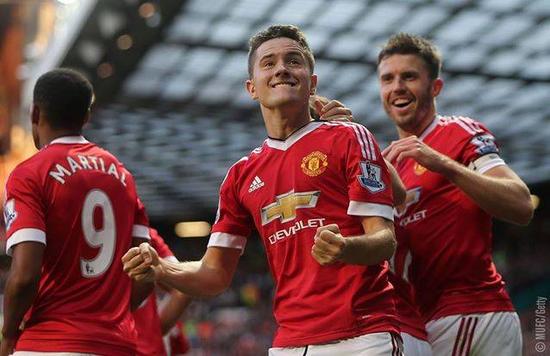 雄厚的人才 雄厚的人才